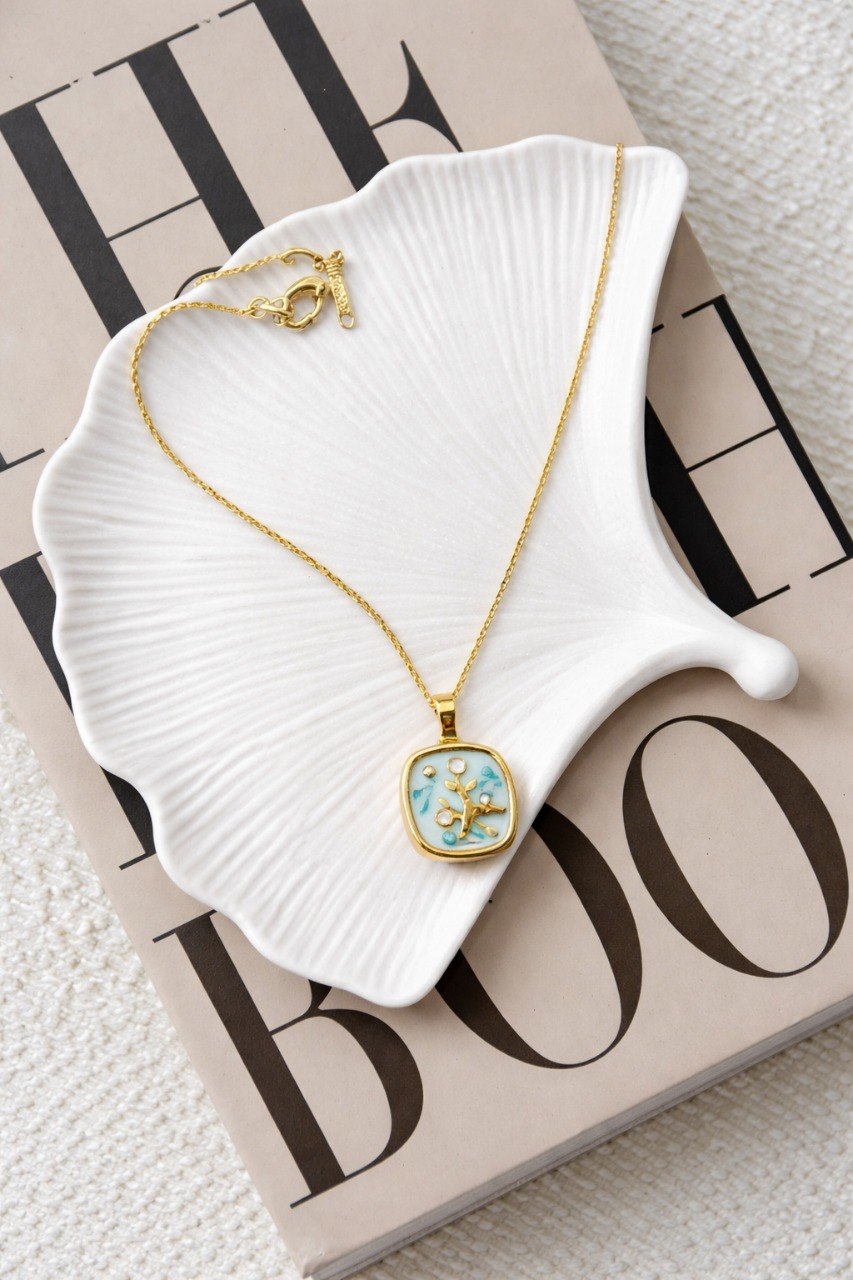 Azure Bloom Anti-Tarnish Pendant Necklace