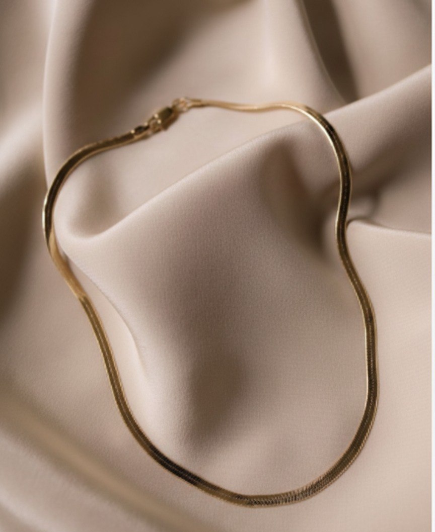 Golden Sleek Flat Chain Necklace – Anti-Tarnish Stainless Steel
