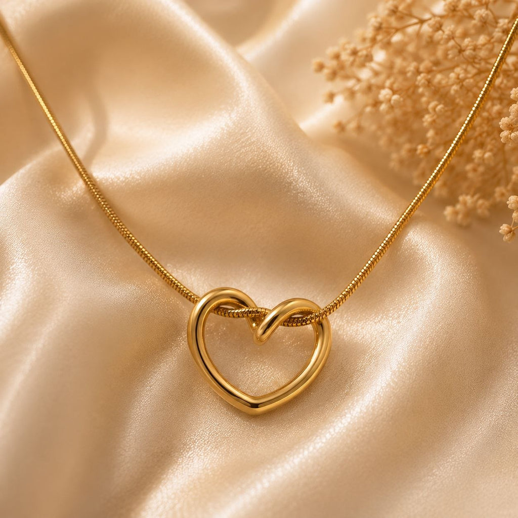 Eternal Heart Anti-Tarnish Pendant Necklace