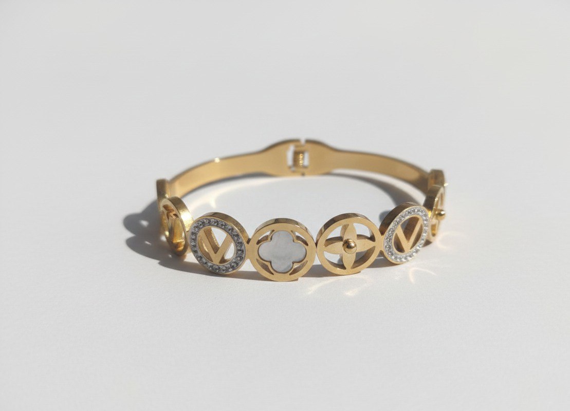Designer Motif Gold Bracelet