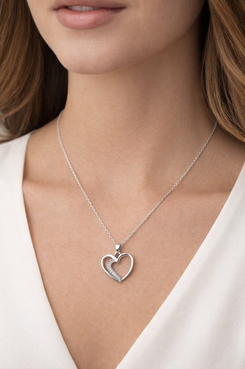 Elegant Heart Curve Pendant – 925 Sterling Silver