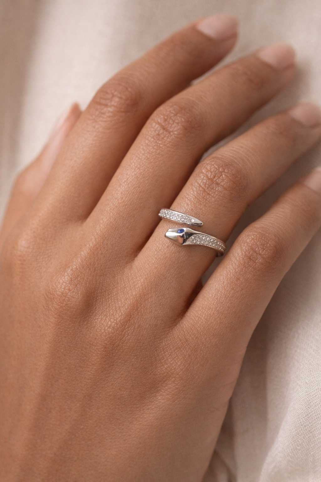 925 Sterling Silver Blue Eye Snake Ring